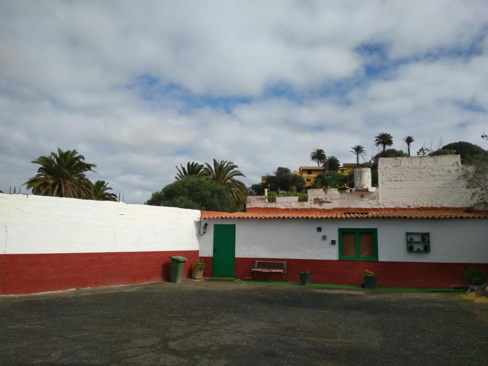 Residencia Los Conejos - Bike & Motorbike Las Palmas de Gran Canaria Luaran gambar
