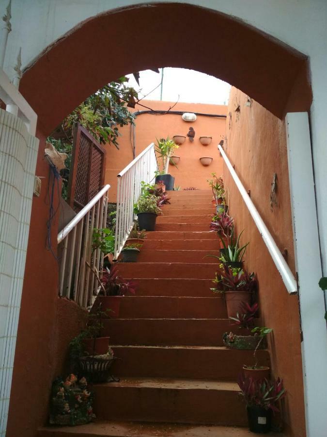 Residencia Los Conejos - Bike & Motorbike Las Palmas de Gran Canaria Luaran gambar
