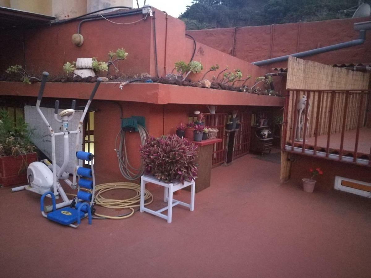 Residencia Los Conejos - Bike & Motorbike Las Palmas de Gran Canaria Luaran gambar